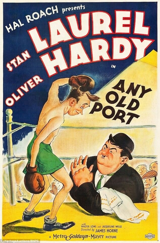 В некоем старом порту (1932) постер